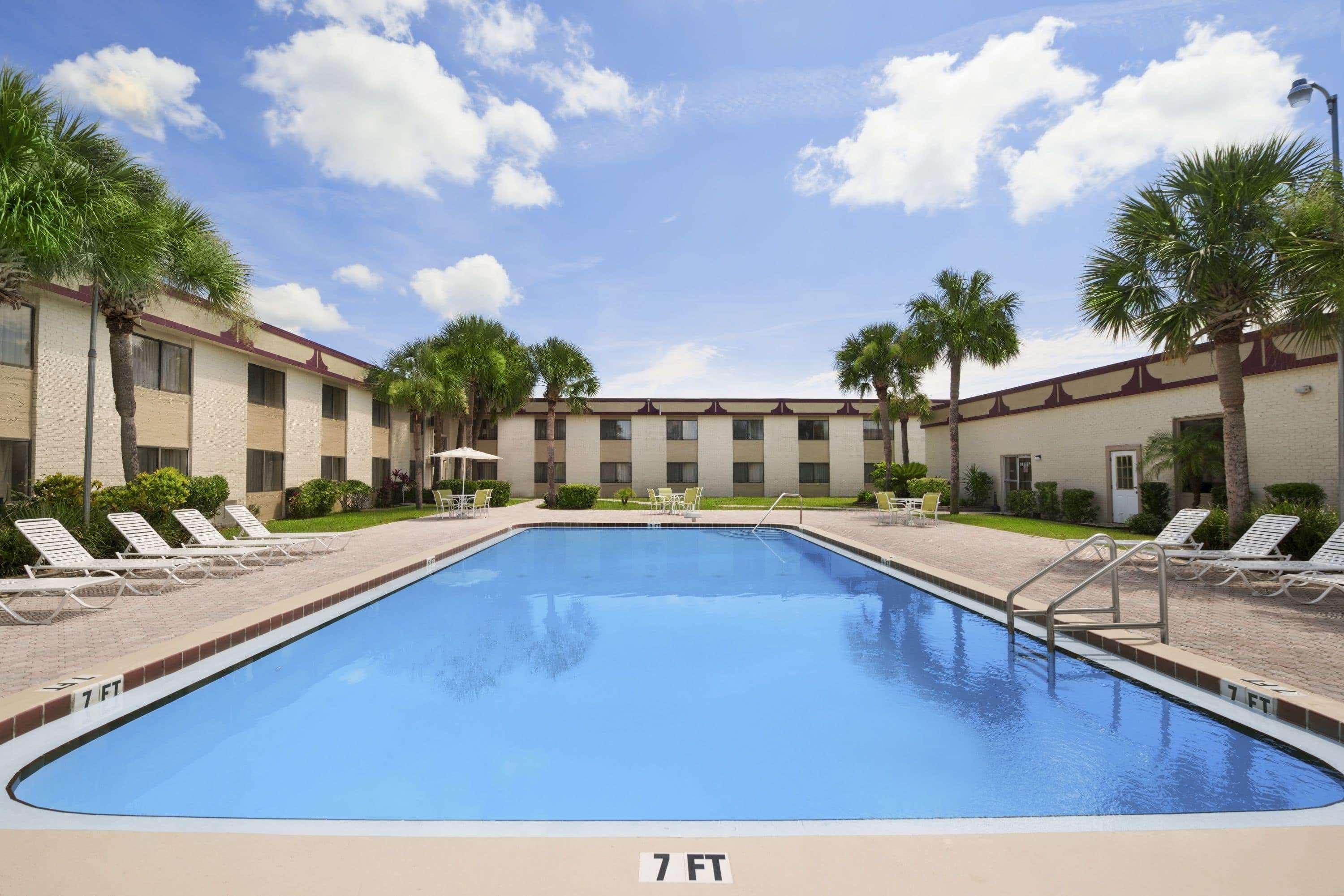 Space Coast Hotel Titusville-Kennedy Space Center Luaran gambar