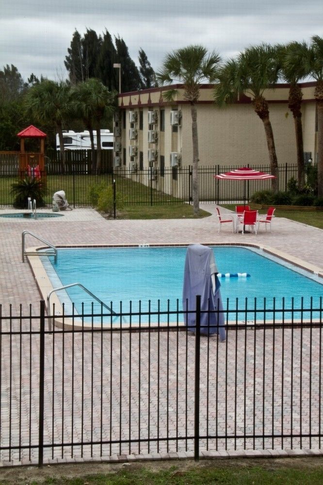 Space Coast Hotel Titusville-Kennedy Space Center Luaran gambar